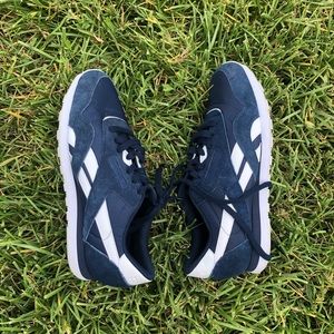 Reebok Velvet Navy Blue Shoes